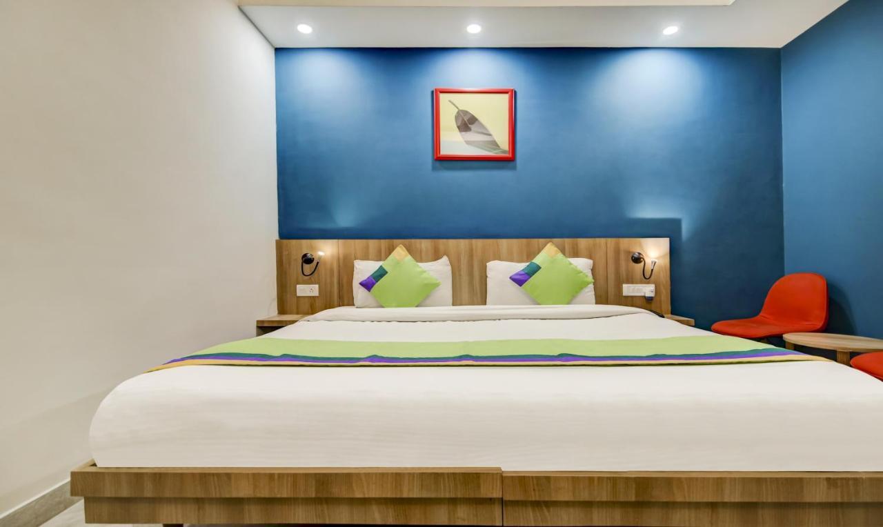 Treebo Mall View, Dlf Phase II Gurgaon Eksteriør bilde